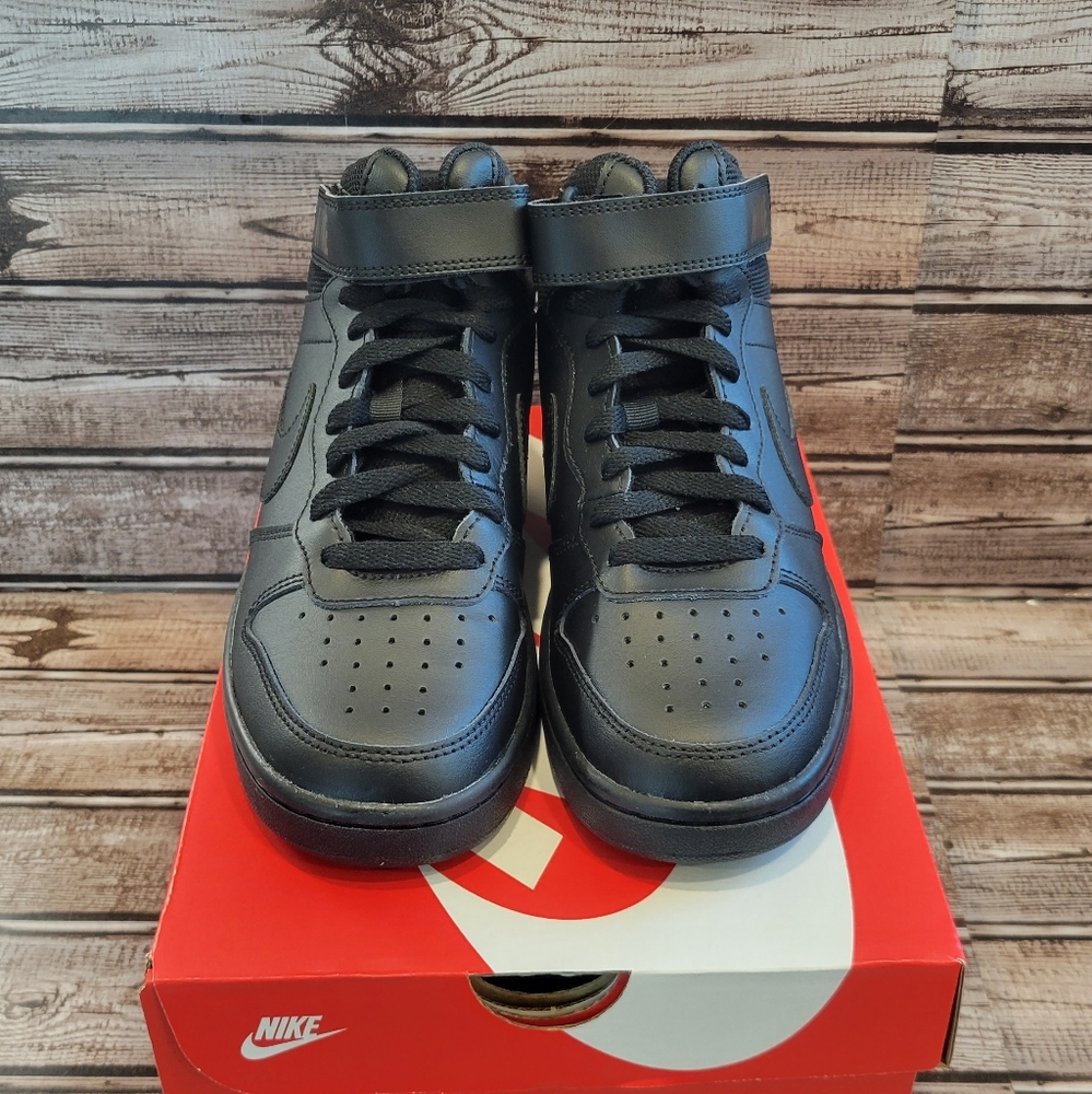 NEW Nike Court Borough Mid 2 - Picture 2 of 9